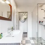 Gorgeous In Saint-georges-de-didon 度假居 圣乔治德蒂