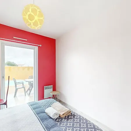 Beautiful Home In Saint-Georges-De-Didon