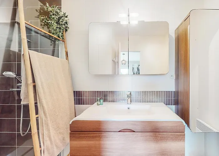 Lovely In Saint-georges-de-didon * Saint-Georges-de-Didonne